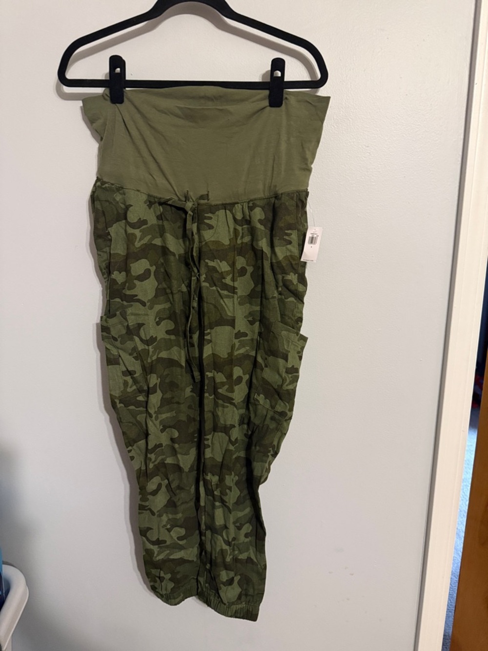 Old Navy NWT Maternity Camo Cargo Joggers - Linen Blend - Full Panel - Size S